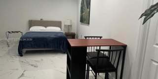 10042 SW 161st Ave Gallery 1