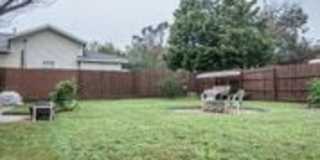 214 E 4th St Gallery 18