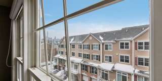 273 ROSLYN CT Gallery 33