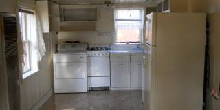1 Bedroom 1 Bath home 1 Bedroom 1 Bath home Gallery 4