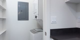 Eaves Fremont Gallery 5