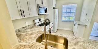 2 bedroom 2 bathroom unfurnished annual Gallery 7