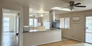 2701 Cagua Drive NE Gallery 6