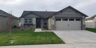 Newer 3 Bedroom Home! Gallery 1
