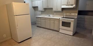 Beautiful town home with deep 2 car garage and a large covered patio Gallery 6