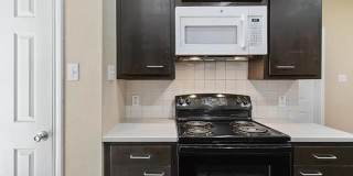 1907 South 17th Street Gallery 5