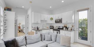 7302 Woodley Gallery 3