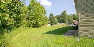 Four Bedroom, Three Bathroom Duplex with Attached Garage Gallery 31
