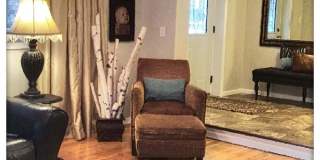 618 6th St Gallery 13