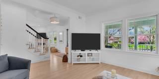 112 Sylvania Avenue Gallery 13
