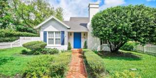 285 NE 105th St Gallery 1