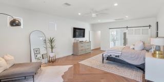 Rates Vary: $19,995 - $39,995 Gallery 13