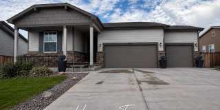 Beautiful Ranch Home with Open Layout & Private Backyard Gallery 1