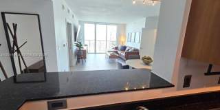 325 S Biscayne Blvd # 3719, Miami, FL 33131 Gallery 9