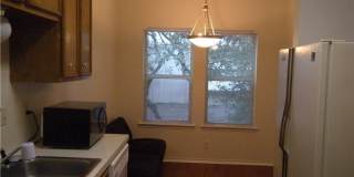 Winchester on West Campus - Huge 2Bd /2Ba - W/D - Reserved Parking - Fireplace - $1600 Gallery 9