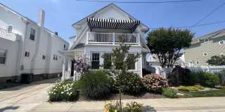 112 N Belmont Ave Gallery 1
