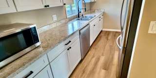 2bd, 1.5 bath Condo for Rent in Fairbanks! Gallery 11