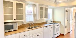 Lovely 3/2 Home with separate 1/1 studio space in Coronado Village Lovely 3/2 Home with separate 1/1 studio space in Coronado Village Gallery 8