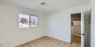 2133 Ellis Street Gallery 15