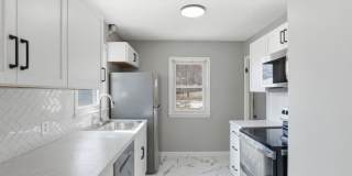 Charming 2 Bedroom Home located in Midtown! - Open house 9/9 4pm-5pm Gallery 8