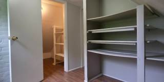 Single Family Home 4 beds 1.5 bath Available Now! Gallery 13