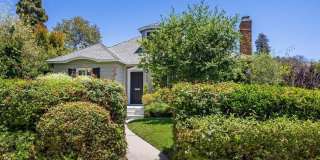 300 N Bowling Green Way Gallery 1