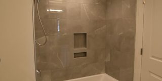 3833 N Broadway Gallery 324