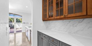 827 SE 2nd Ct Gallery 8