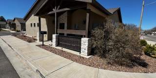 702 Santa Fe Trail E Gallery 1