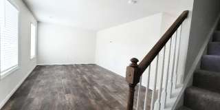 2 SKIP LN Gallery 25