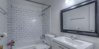 2 Bedroom 1 Bath Duplex Gallery 15