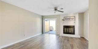 5940 Laguna Drive Gallery 18