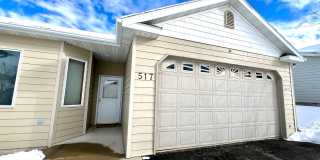 Dog Friendly 3 bed 2 bath Home Gallery 1