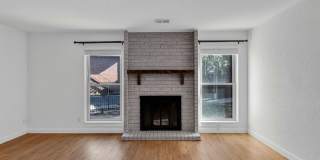 Spacious Poolside Condo! Gallery 8