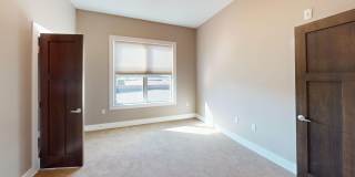 Dakota Lofts Gallery 83