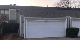2 bed & 2 bath Condo. 2 car garage. Gallery 3