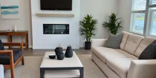 Large 4 Bed, 3 Bath Home with Loft – Built in 2024! Gallery 27