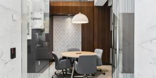 Omnia at Town Center Gallery 18