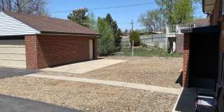 2 Bedroom unit in Westminster Gallery 12