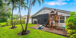 4221 Bluff Harbor Way Gallery 36