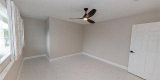 2187 WATERSIDE DRIVE Gallery 35