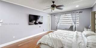 8060 NW 51st Ct Gallery 19