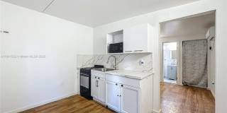 1110 North 58th Avenue Gallery 1