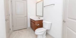 Station 92 at Woodstock Apartments Gallery 17