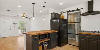 9435 STONES RIVER DR Gallery 1