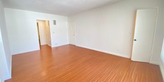 3755 Mentone Gallery 13