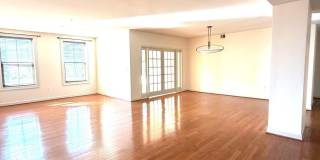 485 HARBOR SIDE Street unit: 712 Gallery 12