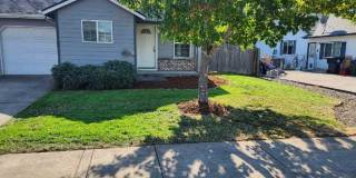 Newly updated 3-bedroom, 2-bathroom duplex with a garage! Gallery 1