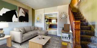 AVAILABLE JUNE 2026 - Traditional 2 Bedroom Home in Mt Washington! Gallery 1