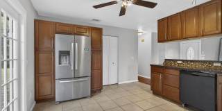 16932 Okeechobee Boulevard Gallery 28